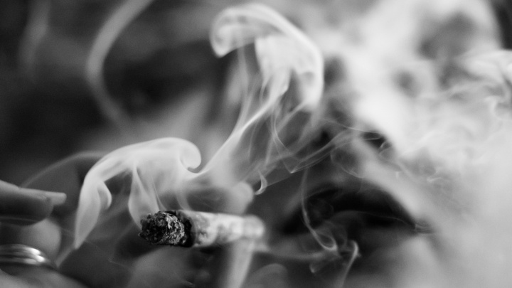 Z tohoto varování mrazí! I dvě cigarety denně vás mohou zabít