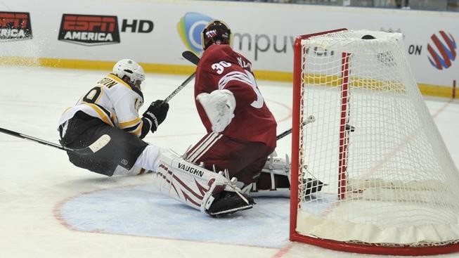 Deset nejlepších gólů a zákroků v NHL