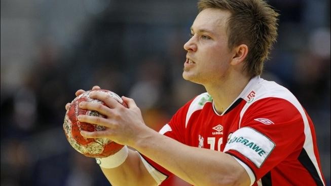 Fantasticky provedený trestný hod v házené!