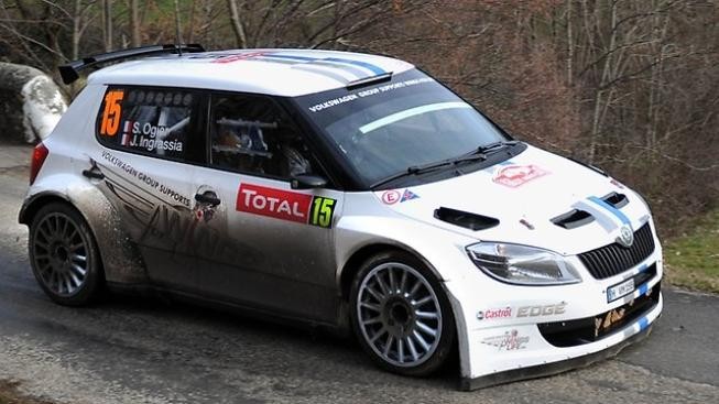 Francouz Ogier na rallye Monte Carlo v plné rychlosti zničil svou Fabii