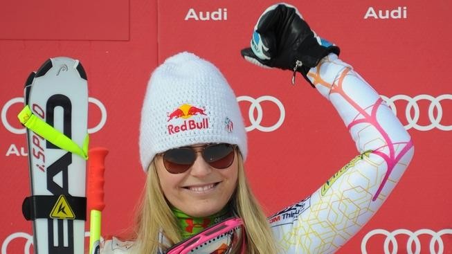 Vonnová vyhrála suverénně sjezd SP ve Svatém Mořici 