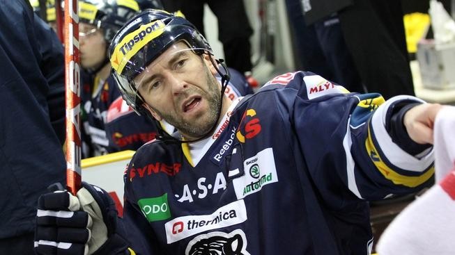 Hokejista Nedvěd opět dostal pozvánku do reprezentace