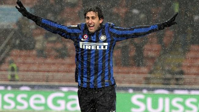 Kanonýr Milito vstřelil za Inter Milán čtyři góly, na výhru to nestačilo