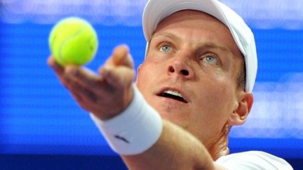 Berdych porazil del Potra, v Madridu si zahraje o titul