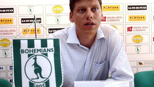Místopředseda fotbalové Sparty Přibyl měl srdeční vadu