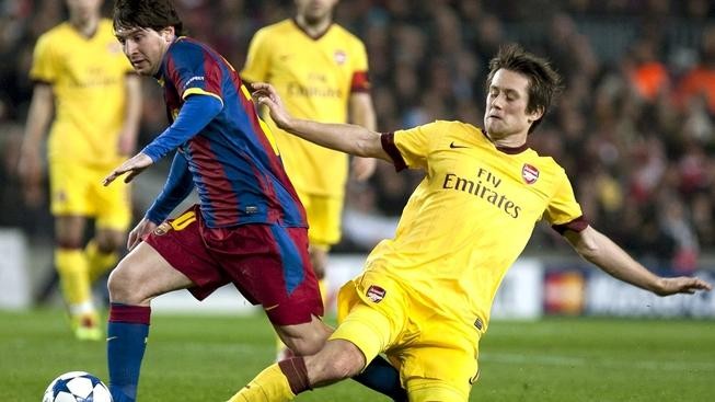 Rosický po více než dvou letech vstřelil v Premier League gól, Arsenal vyhrál