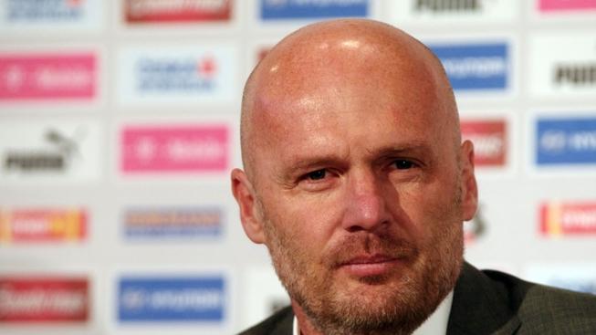 Bílka před Irskem mrzí absence, v akci chce vidět maximum hráčů