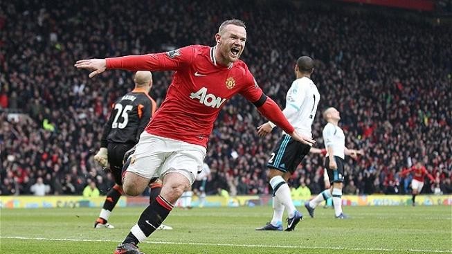 Manchester United porazil Tottenham a dál stíhá vedoucí City 