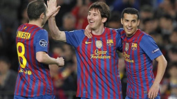 Barcelona si poradila se Sevillou a ztenčila náskok Realu Madrid