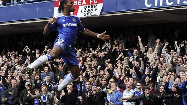 Drogbův stý gól v Premier League zajistil Chelsea výhru nad Stoke