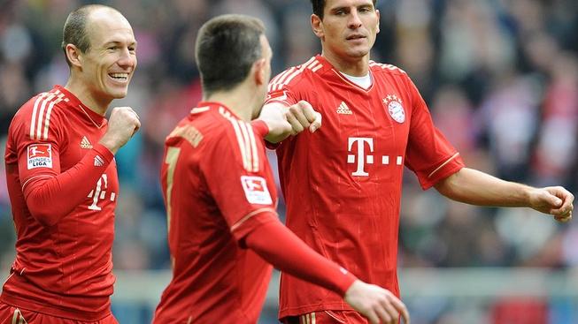 Bayern po penaltách vyřadil Real a postoupil do finále Ligy mistrů