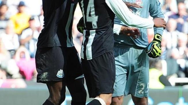 Liverpool v krizi. Podle Dalglishe se potřebuje uklidnit a semknout