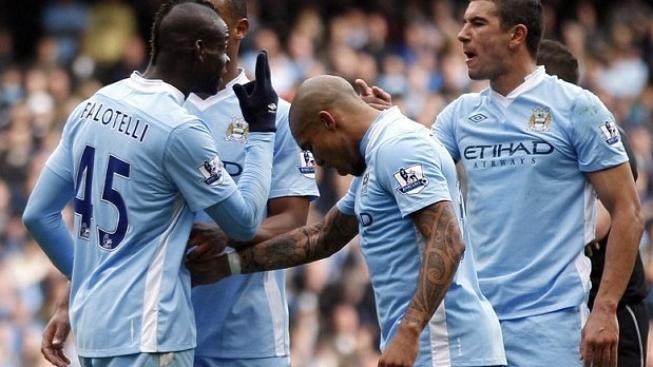 Rebel Balotelli se hádal se spoluhráči o zahrání přímého kopu