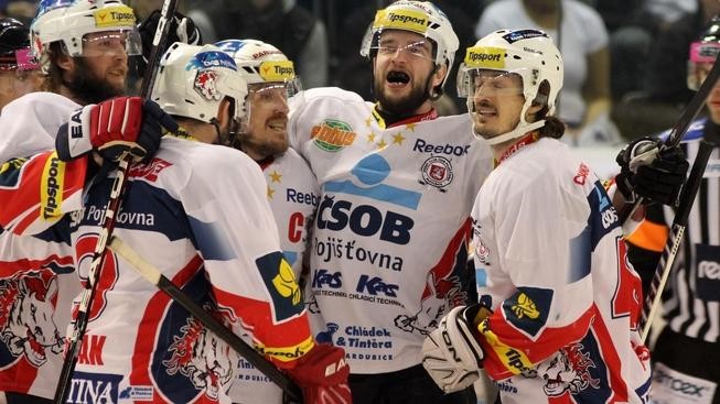 Pardubice vyhrály první finále extraligy nad Kometou na nájezdy