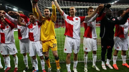 Slavia porazila Žižkov 2:0 a po deseti zápasech získala tři body 