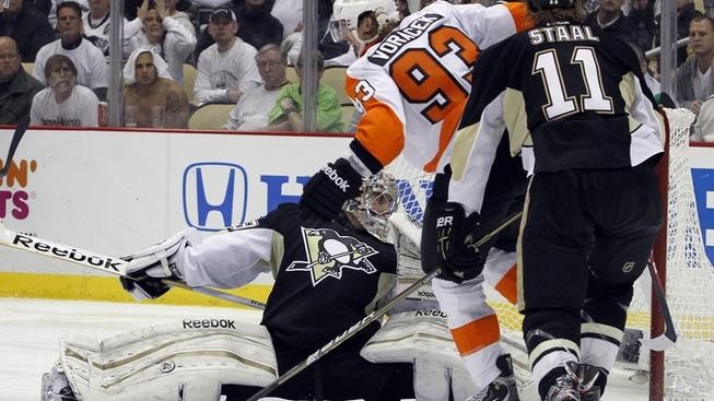 Philadelphia třetí mečbol využila a postoupila přes Pittsburgh