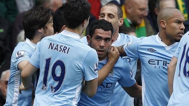 Manchester City rozdrtil Norwich, Tévez dal hattrick