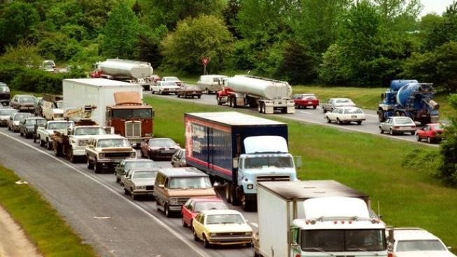 Doprava na Euro: Ucpané silnice a speciální vlaky