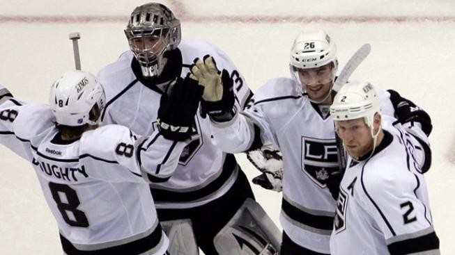 Los Angeles vyhrálo na ledě New Jersey první finále Stanley Cupu