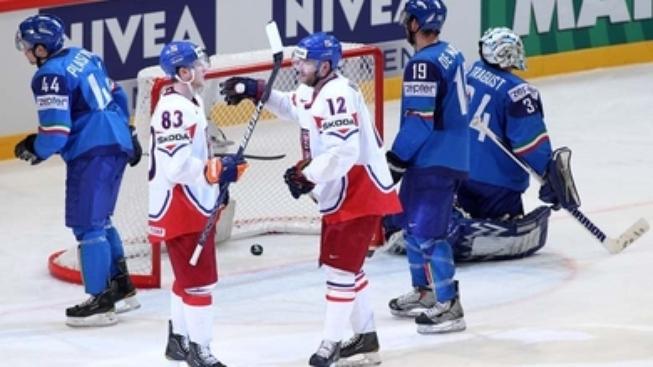 Hokejisté porazili Itálii 6:0, dvakrát se trefil Čáslava 