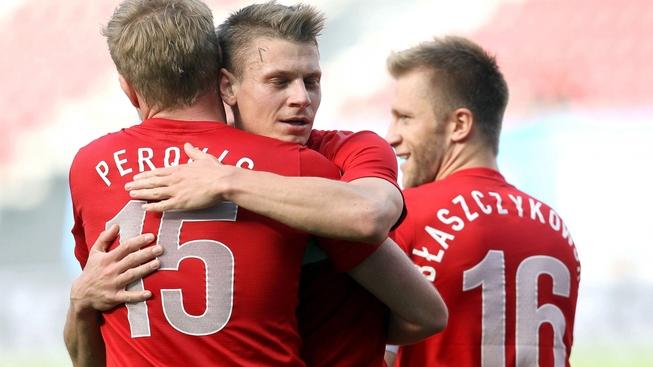 Polsko porazilo nevýrazné Slováky 1:0 díky gólu Perquise