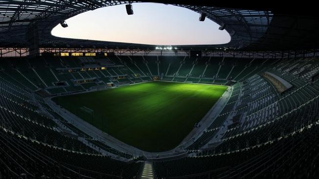 Fotbalové chrámy během ME ožijí. Podívejte se, jak vypadají