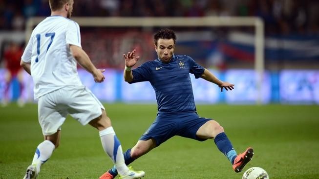 Francie a Švédsko mají vítězství. Ukrajinu přejeli rozjetí Turci