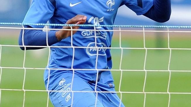Evra: Ferdinandova absence mě mrzí, pro nás je to výhoda