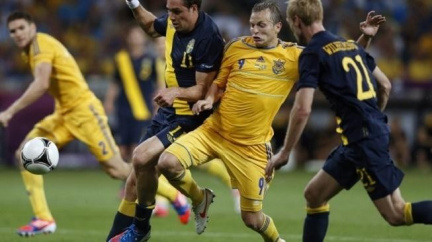 Dvě Ševčenkovy hlavičky vynesly Ukrajině výhru nad Švédskem 