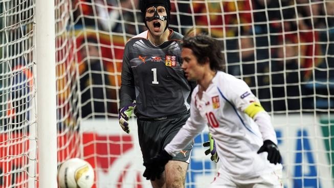 Čech nastoupí proti Polsku, Rosický není stále fit