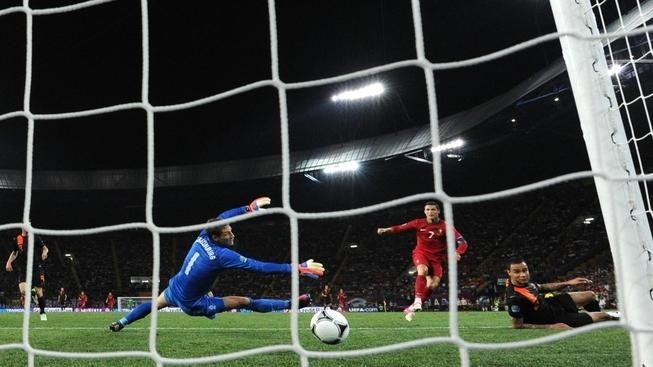 Portugalsko - Nizozemsko 2:1, Nizozemci jedou domů bez bodu