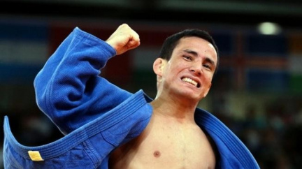 Brazilský judista získal bronz. Pak si olympijskou medaili rozbil při sprchování 