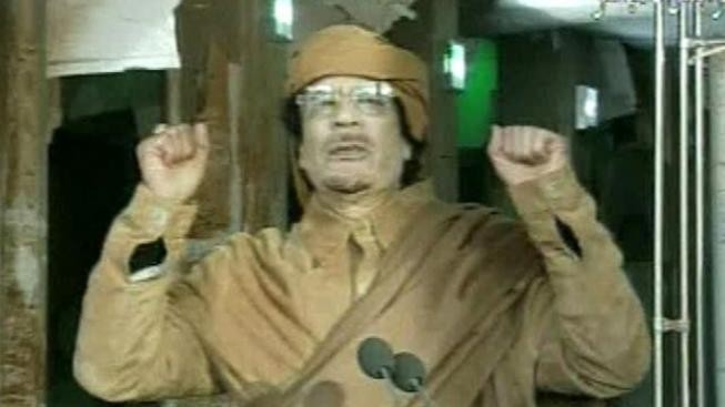 Smrt libyjského diktátora předpověděl už sitcom v 80. letech!