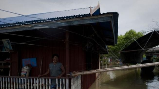 Bangkok se třese hrůzou, očekává 50letou povodeň