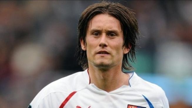 Česko se přetahuje o druhé místo v kvalifikaci na ME. Náskok jen 2 body před Skotskem