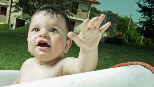 Žena nechala syna samotného ve vaně a on se utopil. Odsedí si 3 roky