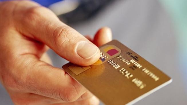 Plaťte bezkontaktně! Do Čech se dostává nový trend