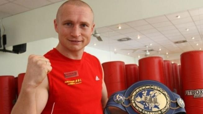 Boxer Konečný stále čeká na soupeře v boji o titul mistra světa 