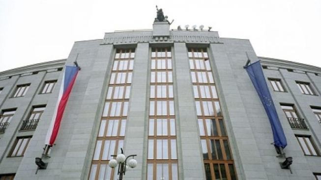 Zahraniční dluh ČR ve druhém čtvrtletí stoupl na 1,78 bilionu Kč