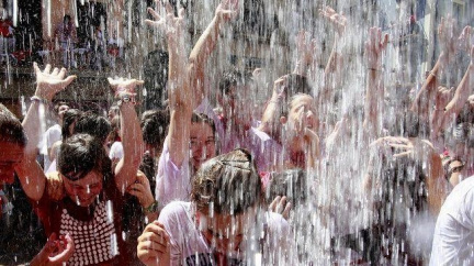 V Česku padaly teplotní rekordy. Tropy nekončí, bude až 38 °C!