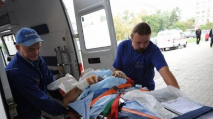 Sizov nebyl připoután a to mu zachránilo život