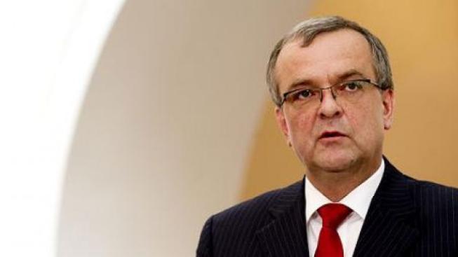Kalousek prý na vládě nehorázně urazil Peake. On to odmítá