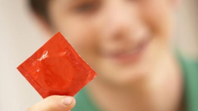 Sporná témata ze sexuální výchovy neodstraníme, tvrdí ministerstvo školství