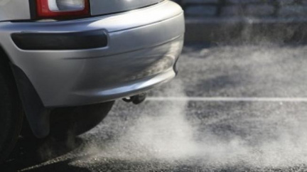 Zplodiny z výfuků aneb pralinka na dortu, která vás může skolit