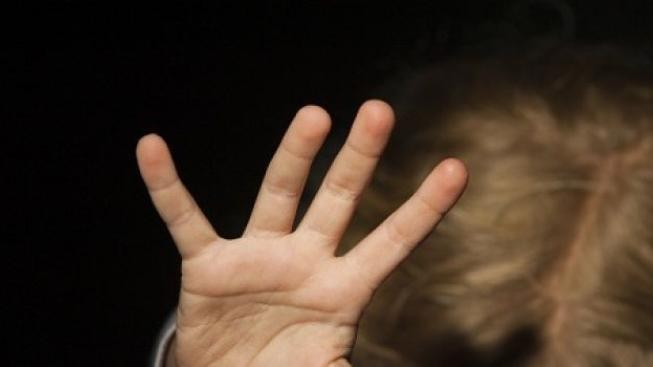 Primář zubního oddělení je deviant, tvrdí znalecký posudek