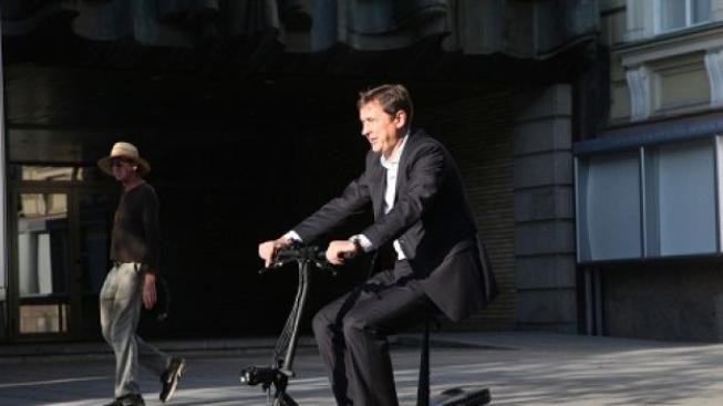 Za 24 hodin přes 1000 kilometrů na elektřinu! V Praze padl světový rekord