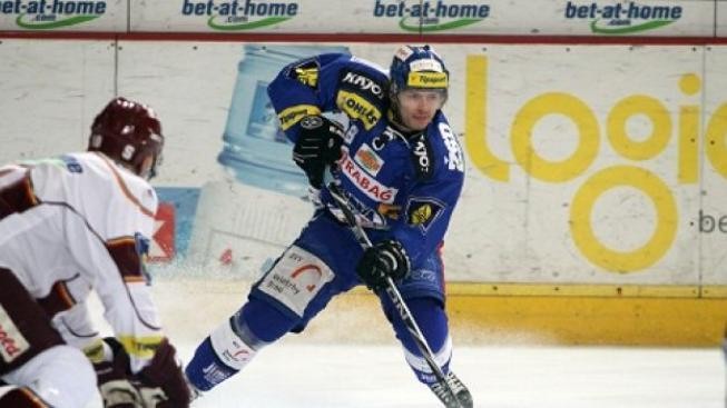 Třinecký mistr na úvod sezony doma klopýtl, Kometě podlehl 1:3 