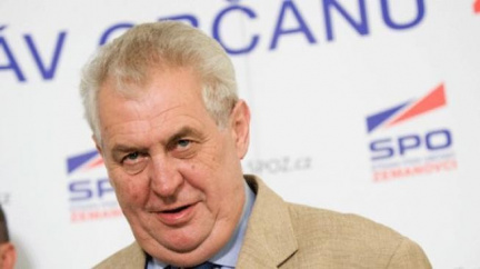 Přímá volba prezidenta? Zemanovci už mají 50.000 podporujících podpisů 