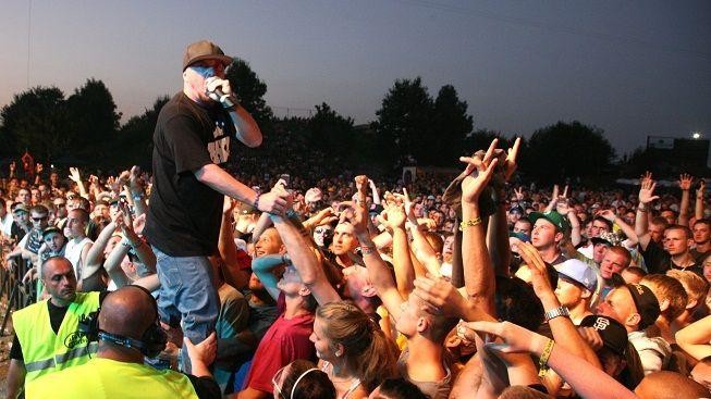 Na festivalu Hip Hop Kemp jsou již tisíce lidí