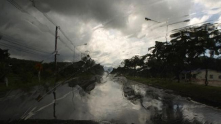 Meteorologové varují: Velkou část Česka dnes zasáhnou silné bouřky a krupobití